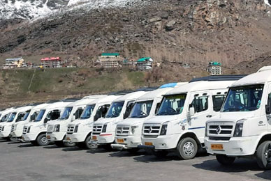 Leh Ladakh to Manali Taxi Service